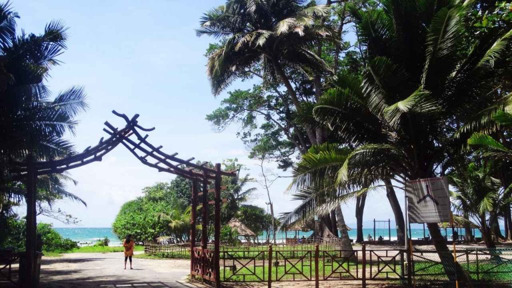Radhanagar Beach Entrance