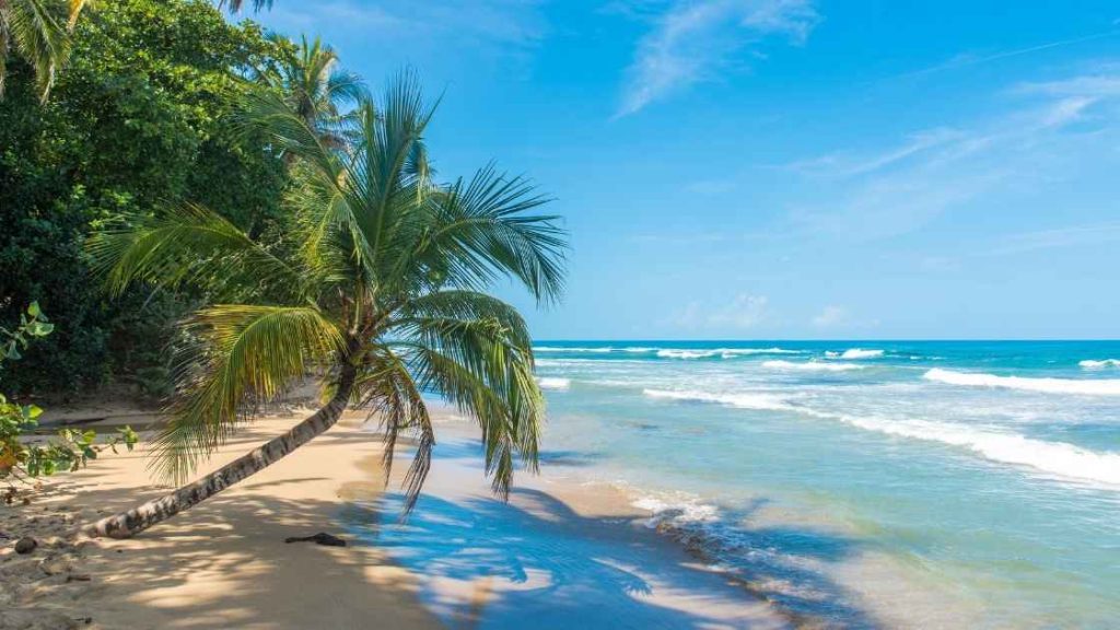 2. Costa Rica - one of the Countries Without Army that Offer Great Travel Experience