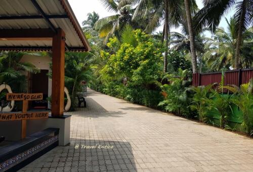 Exterior-of-Majestic-Beach-Comforts-in-Varca-Goa-A-verified-Review