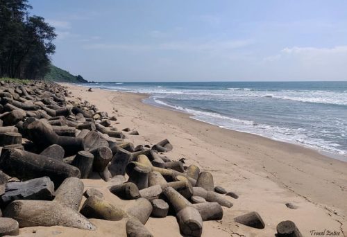 View-of-Keri-beach-from-Querim-beach